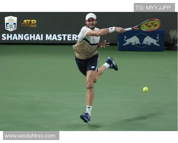 上海网球队在洲际杯中的默契配合与精彩表现分析